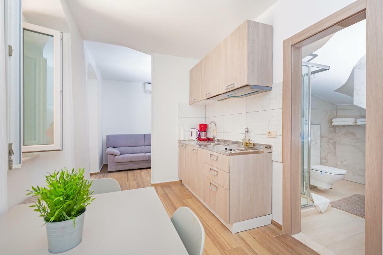 Apartments Aquarius Dubrovnik Bagian luar foto
